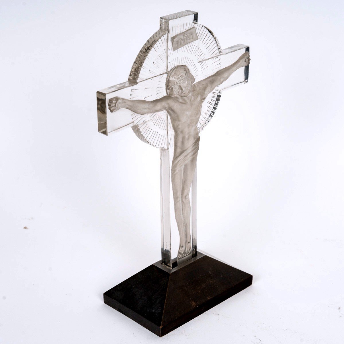 1932 René Lalique - Statuette Crucifix Christ Verre Blanc Patiné Gris-photo-2