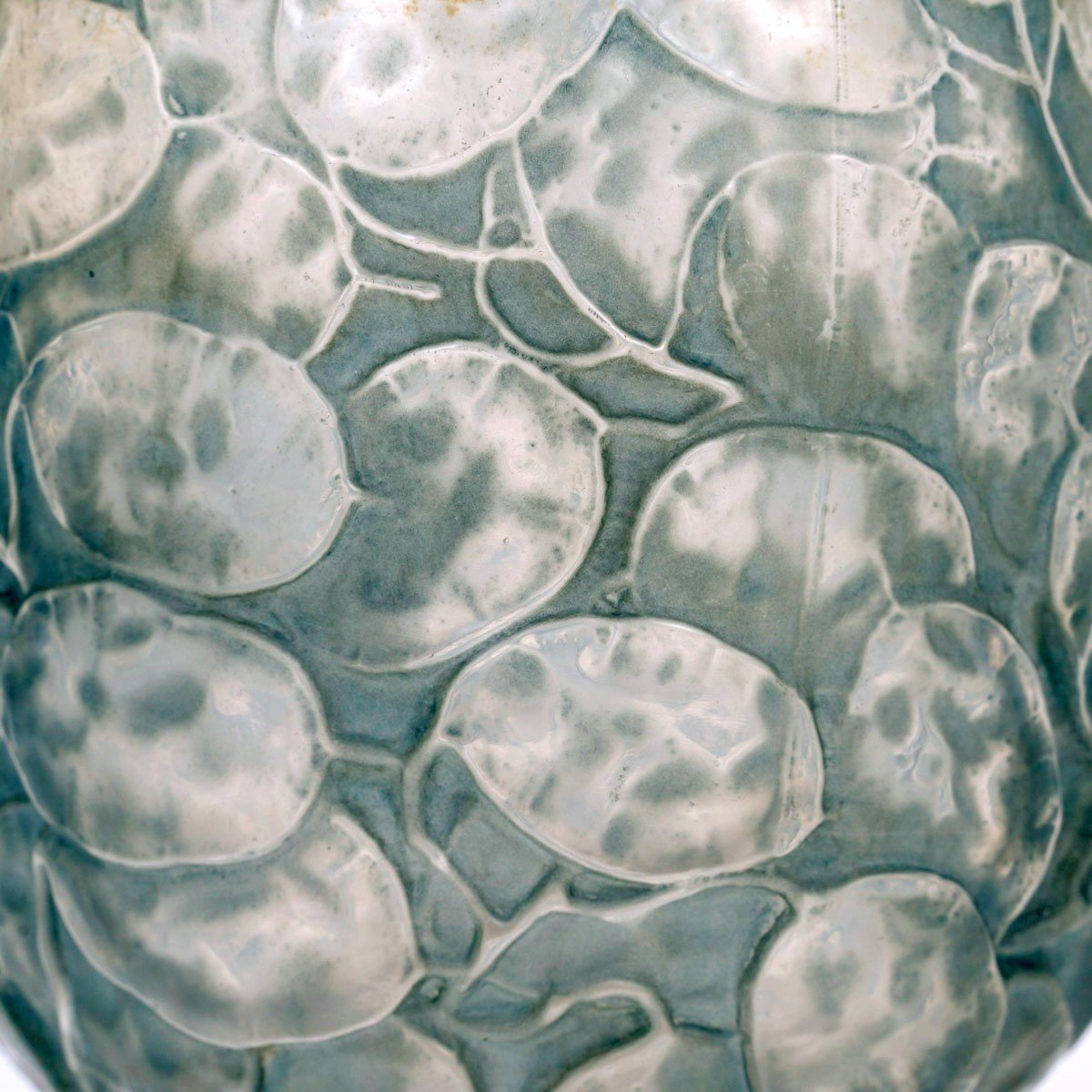 1914 René Lalique - Vase Monnaie Du Pape Glass With Blue Patina-photo-1