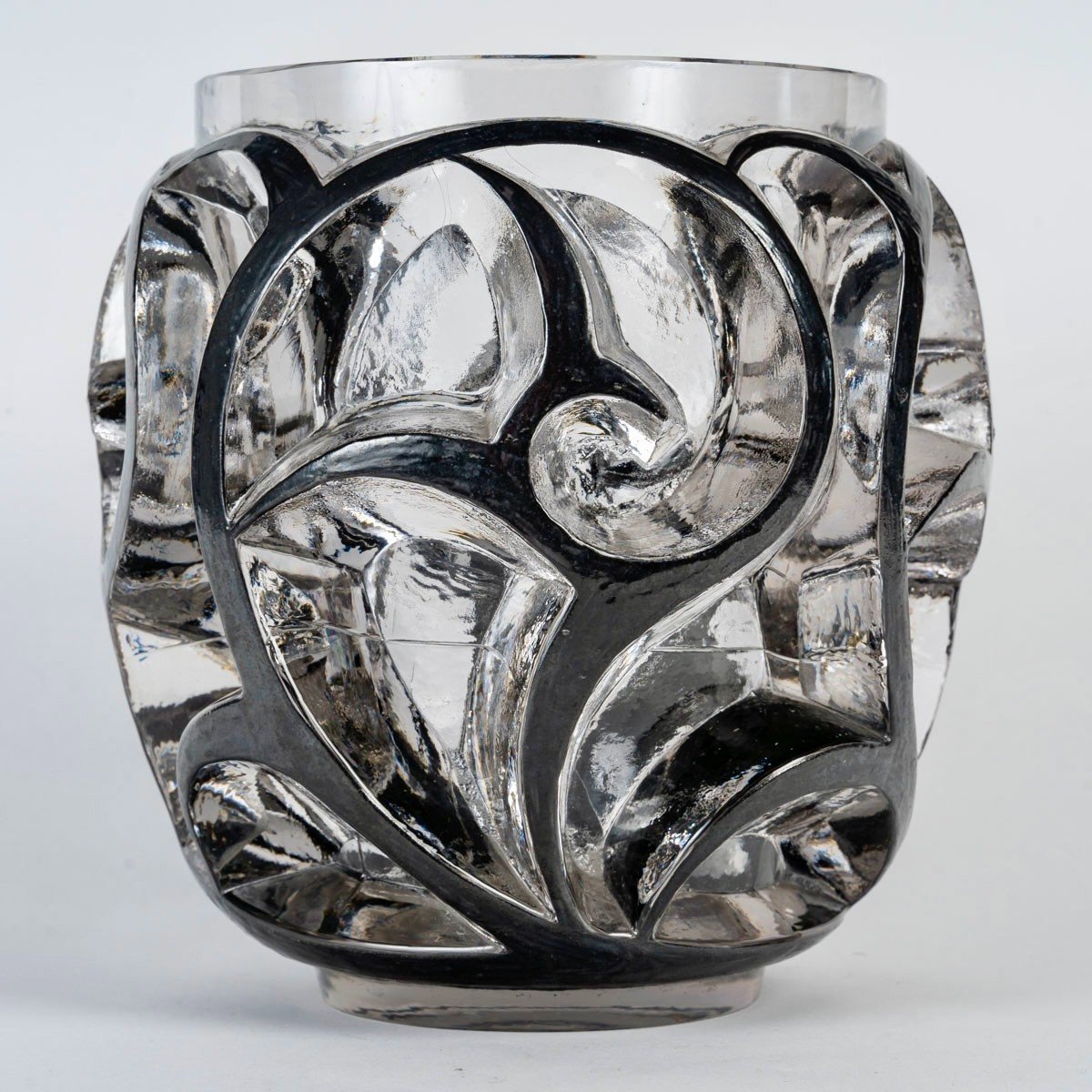 1926 René Lalique - Vase Tourbillons Glass With Black Enamel