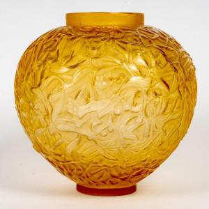 1920 René Lalique - Vase Gui Verre Jaune Ambré