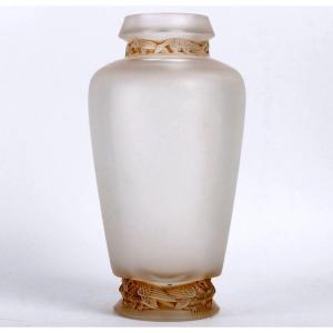 1938 René Lalique - Vase Frise Aigles Eagles Frosted Glass With Sepia Patina