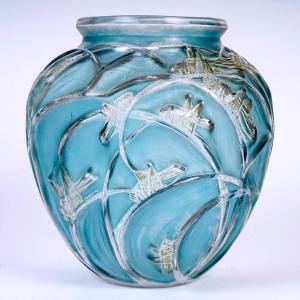 1912 René Lalique - Vase Sauterelles Frosted Glass With Blue And Green  Patina