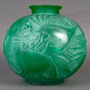 1921 René Lalique - Vase Poissons Verre Vert Emeraude Patiné Blanc