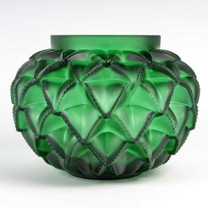 Lalique France - Vase Languedoc Emerald Green Crystal