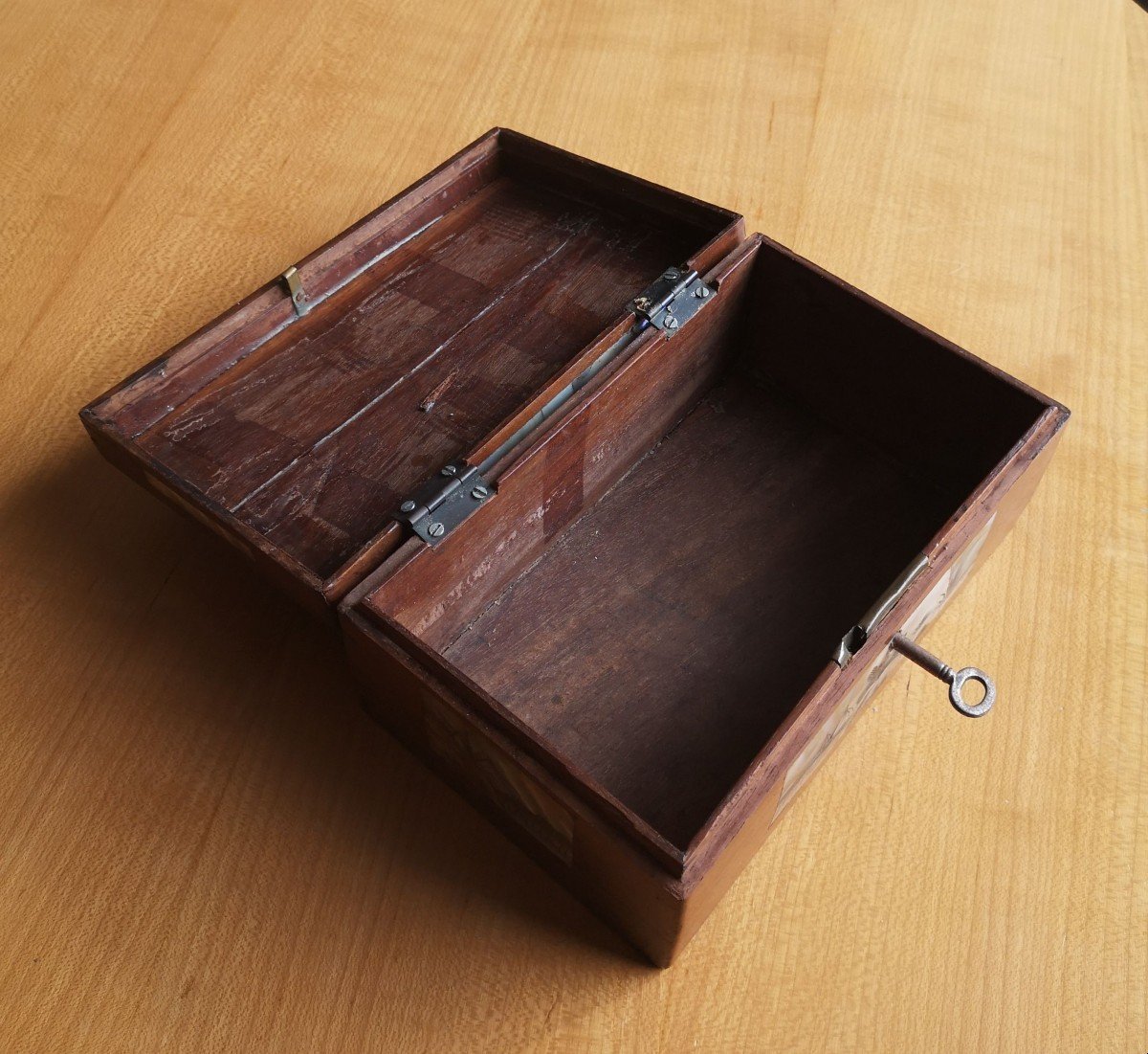 19th Century Chinese Scholar's Box Wood And Burgeautée Mother-of-pearl Inlays With Key-photo-5