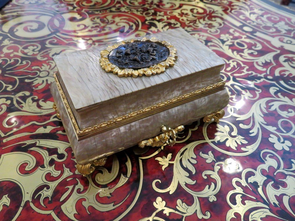 Box In Mother-of-pearl Marquetry And Boulle Bronze Napoleon III Period-photo-1