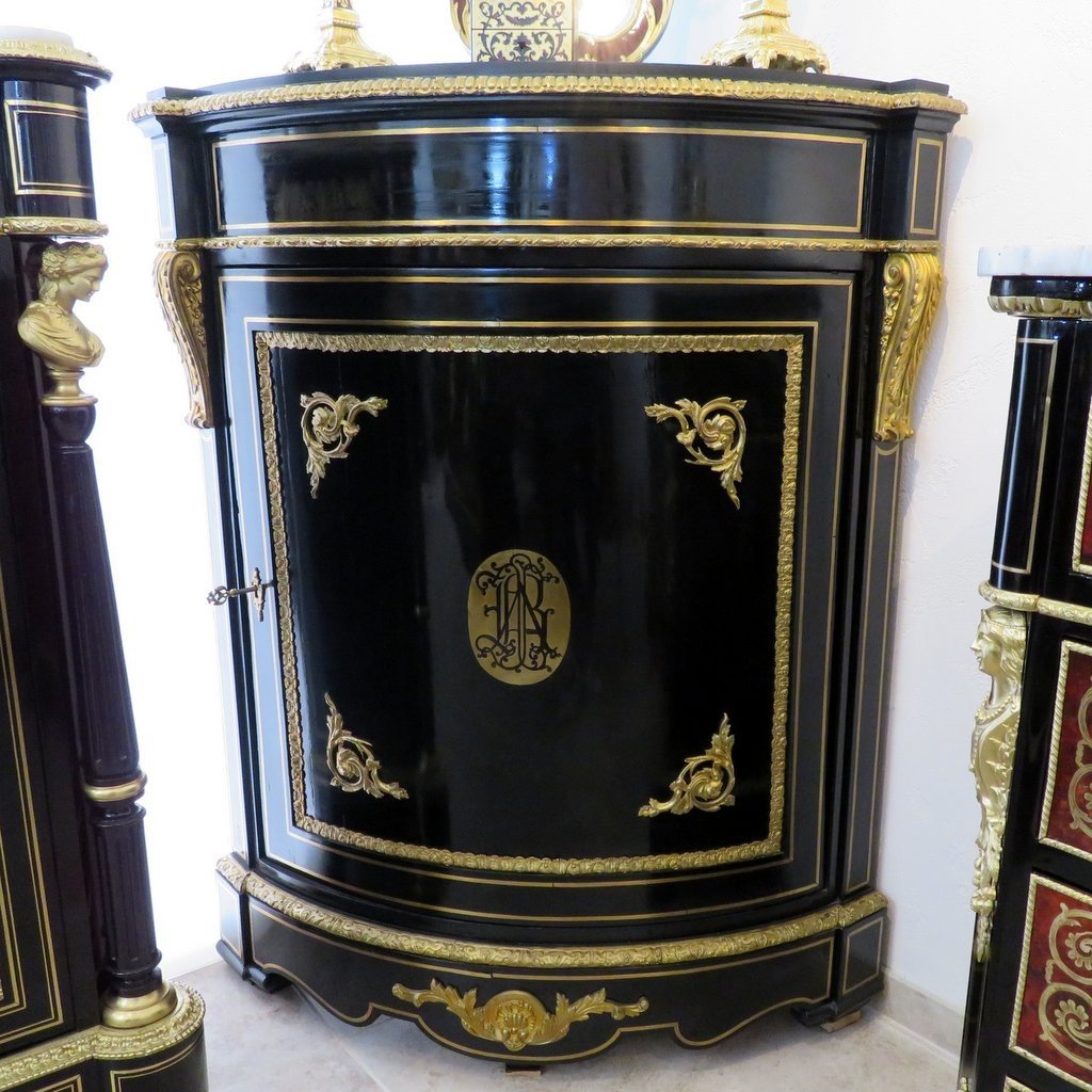 Furniture Of Corners With Brass Inlay Firt 19th  Before Napoleon III Period 