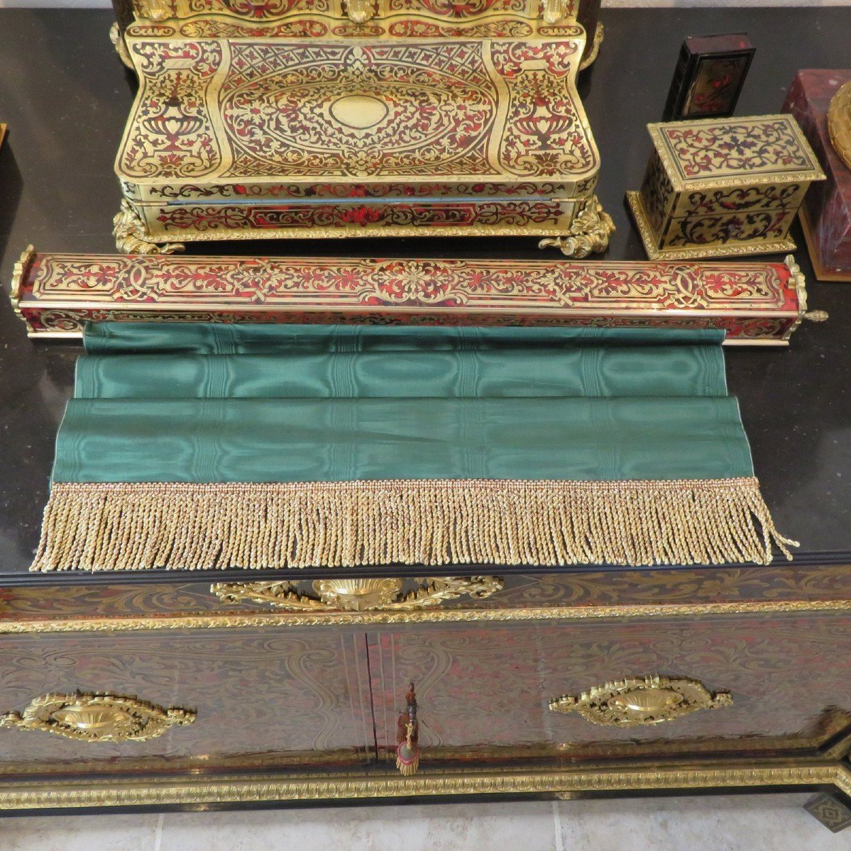 Pare Fumée En Marqueterie Boulle Toutes Faces  Epoque Napoléon III Avec Rideau d'Origine