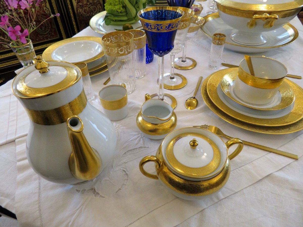  Service Pour 4 Personnes Haviland Saint Louis Thistle Or Cristal Et Porcelaine Signé-photo-2