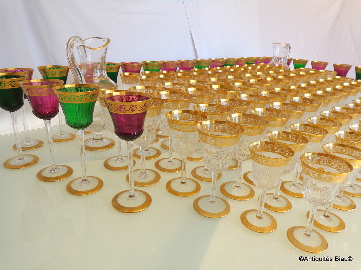 Saint Louis Thistle Gold Crystal Set 120 Glasses, 2 Brocs-photo-2