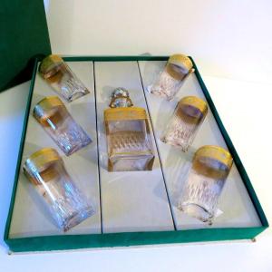 In Box  Unused Saint Louis Thistle Gold Crystal Whiskey Set Square Bottle And 6 Tankards 14cm 