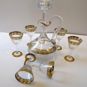 Saint Louis Thistle Gold Crystal Signed 6 Glasses Wine Decanter Set In Perfect Condition