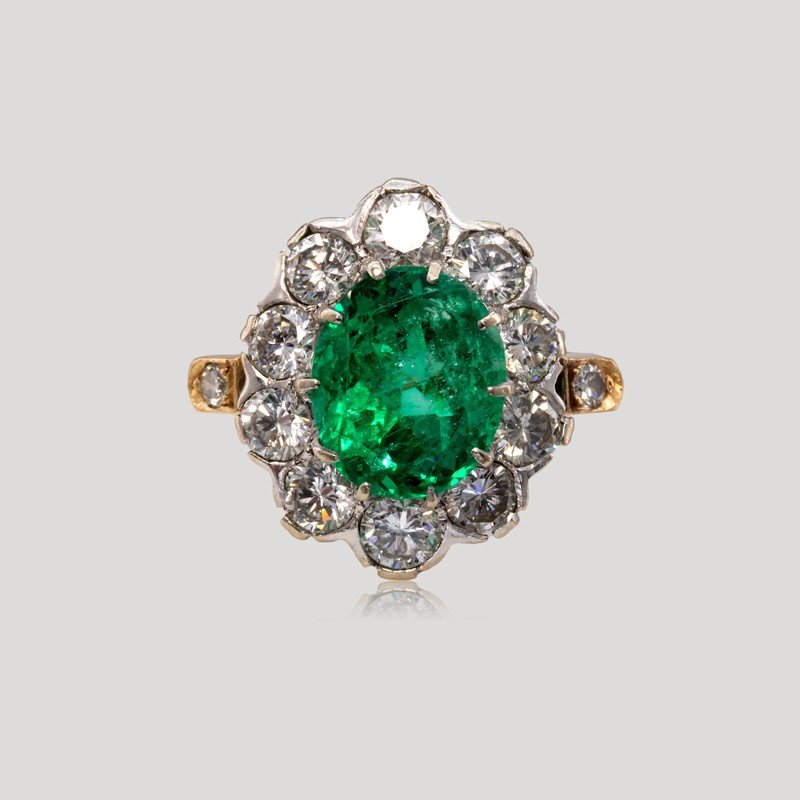 Pompadour Emerald Ring Diamonds,