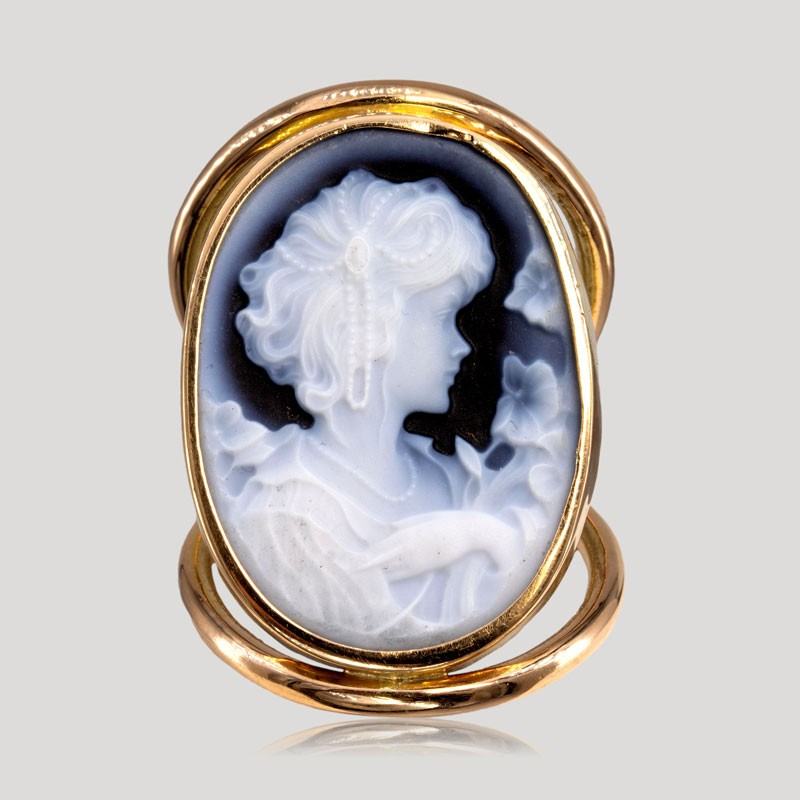 Original Cameo Ring Or Ring For Silk Square