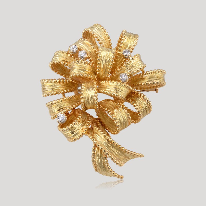 Broche Ruban Or Jaune Et Diamants, Vers 1960