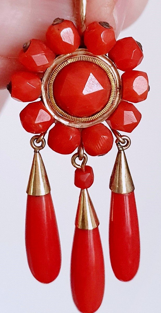 XIX Th Century - Large Earrings Facetted Coral-photo-2