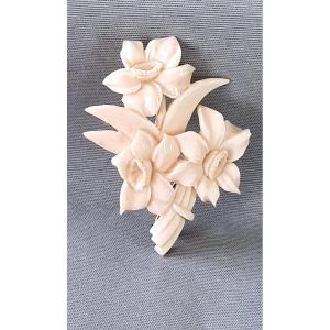 BROCHE ART NOUVEAU - IVOIRE DE DIEPPE