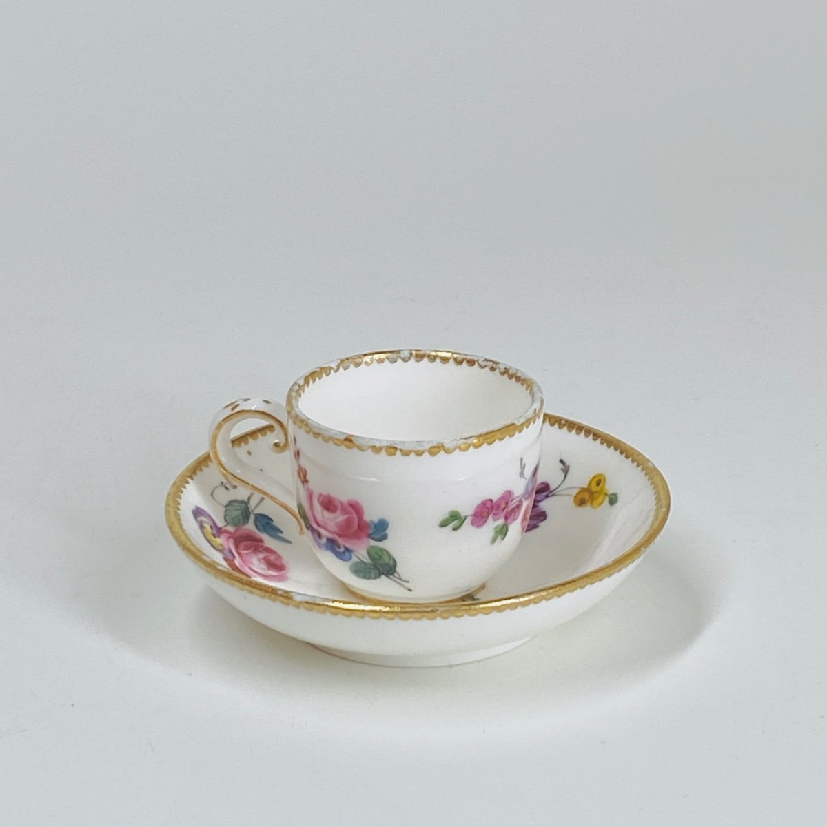 “mignonette” Cup And Saucer In Sèvres Porcelain - 18th Century-photo-3