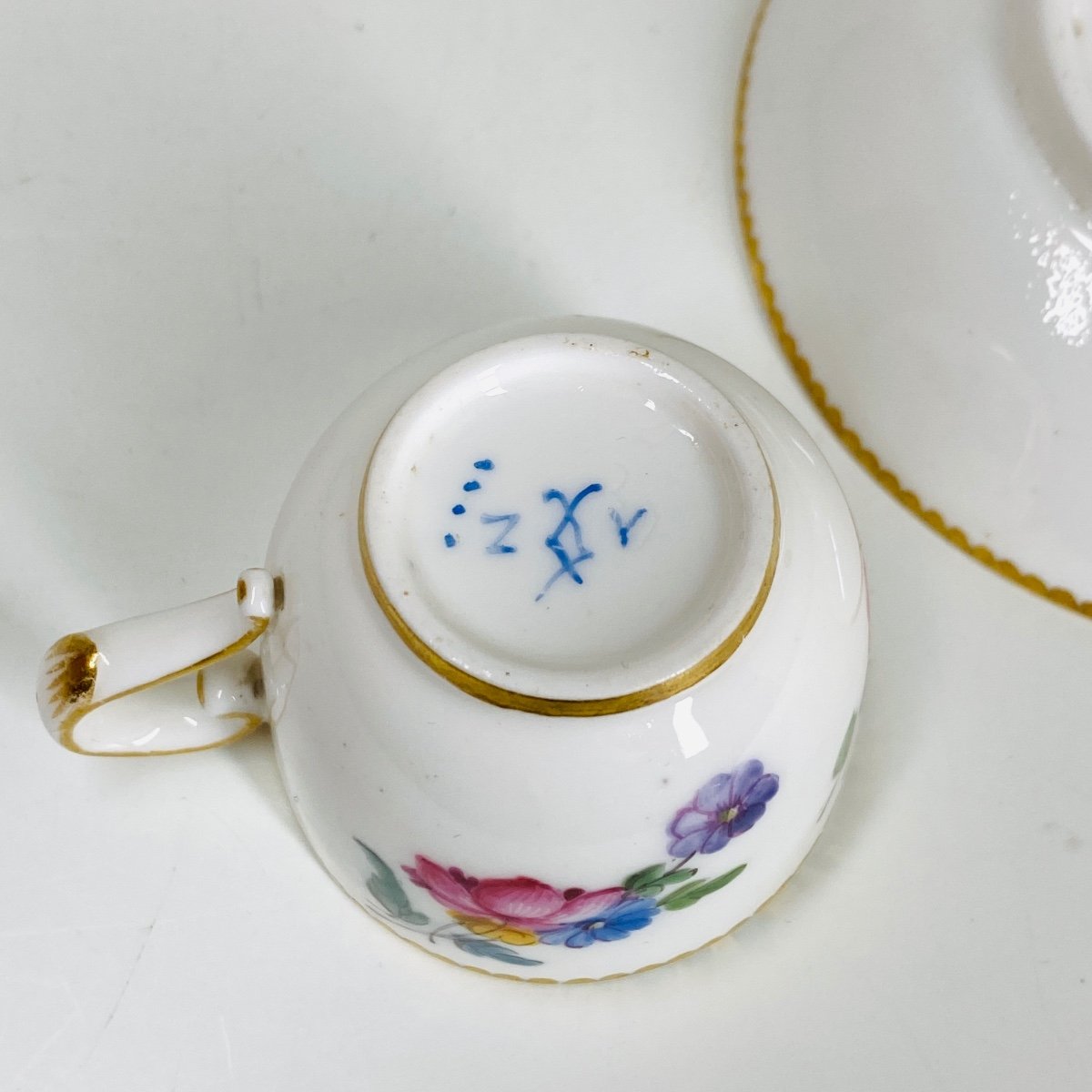 “mignonette” Cup And Saucer In Sèvres Porcelain - 18th Century-photo-4