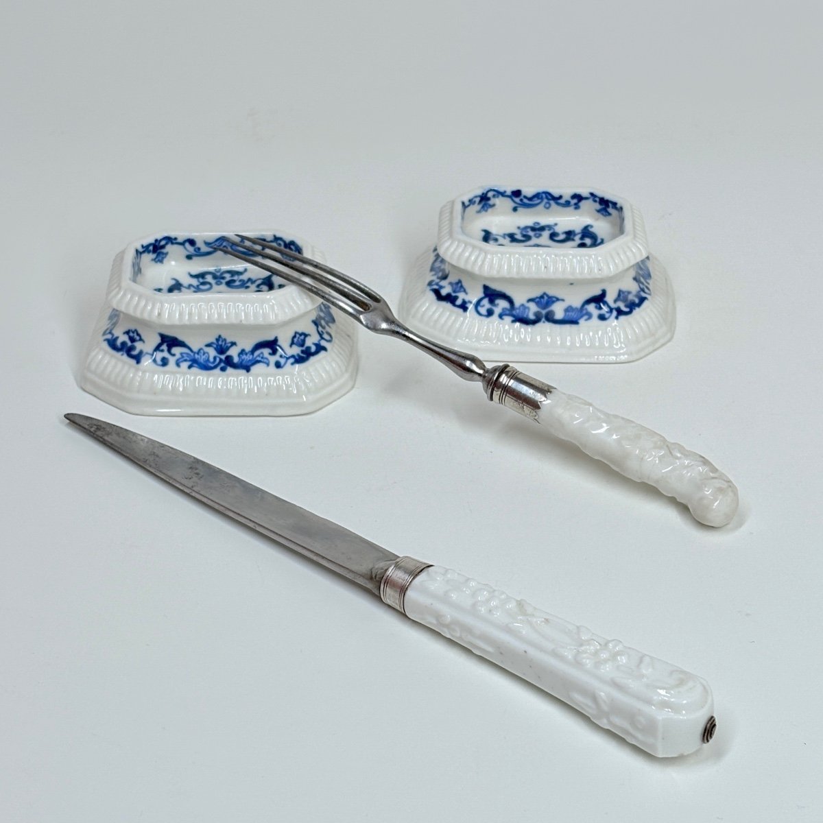 Fork And Knife In Saint-cloud Porcelain - Eighteenth Century-photo-3