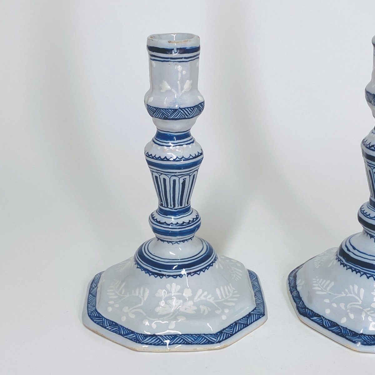 Pair Of Earthenware Candlesticks From Saint-amand-les-eaux - Eighteenth Century-photo-3