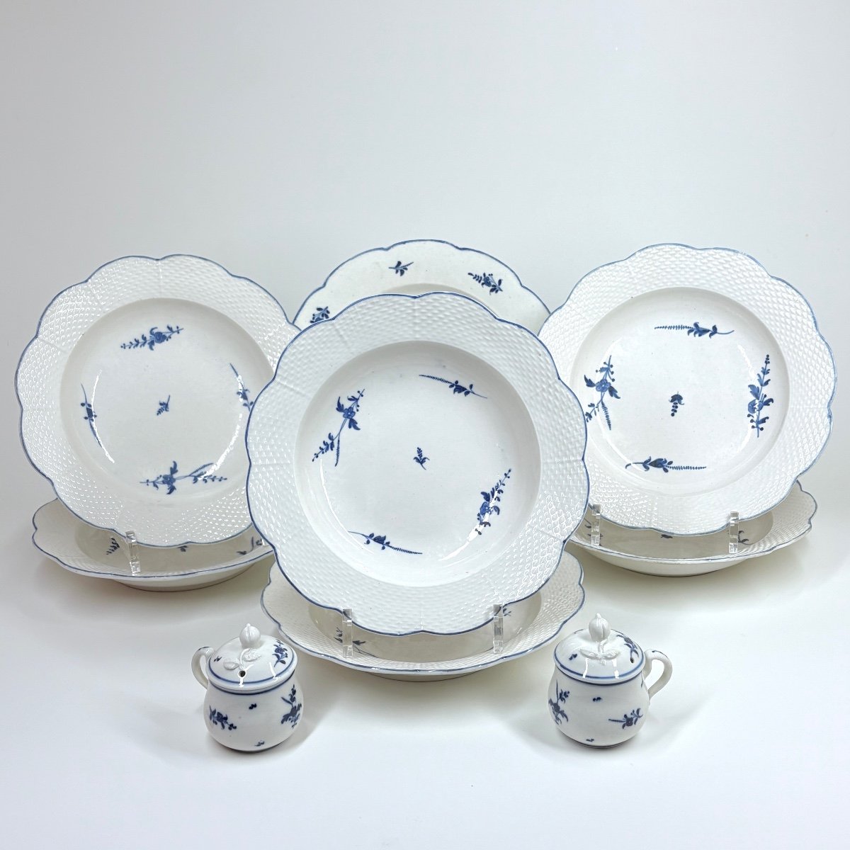 Ensemble de Porcelaine tendre d'Arras - XVIIIe siècle