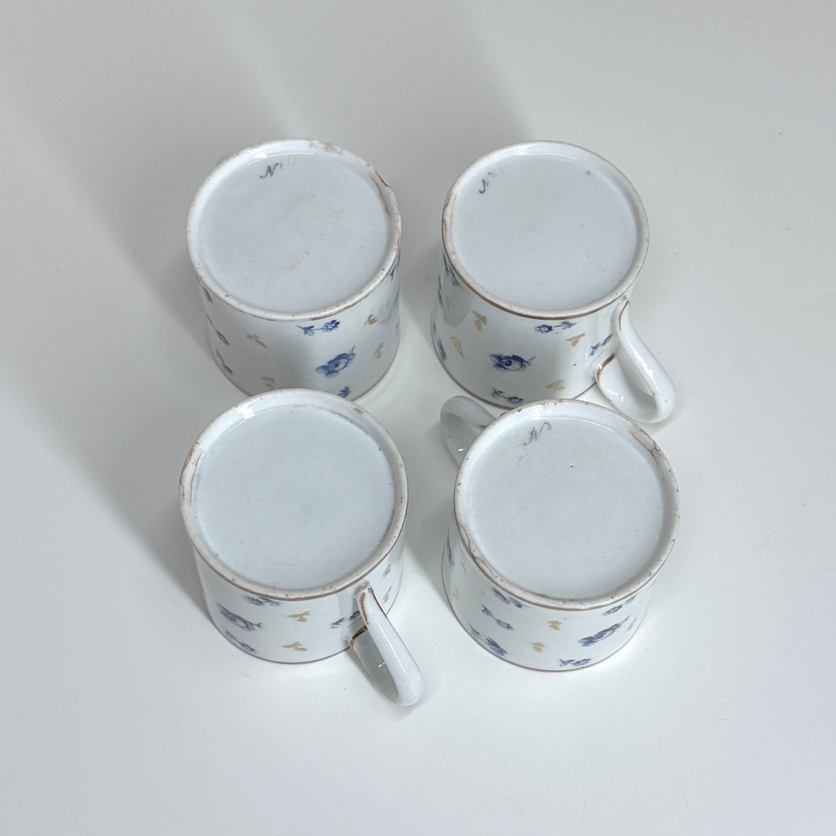 Quatre tasses en porcelaine de Niderviller - Fin du XVIIIe siècle-photo-4