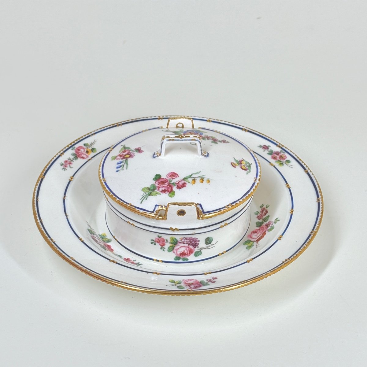 Butter Dish In Soft Porcelain From Sèvres - Eighteenth Century-photo-3