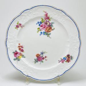 Sèvres - Plate Decorated With Bouquets Of Flowers - Eighteenth Century