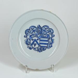 Marseille Earthenware Plate - Saint Jean Du Desert - Seventeenth Century