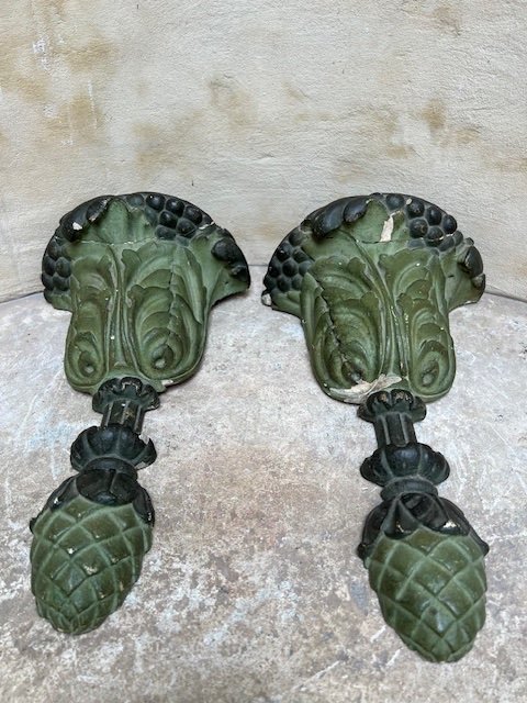 Pair Of Wall Consoles In Carved Green Lacquered Wood-photo-4