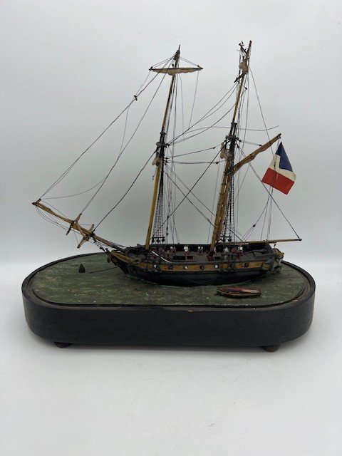 Painted Wooden Boat Model Under Glass Globe Origin: France, 19th Century-photo-2