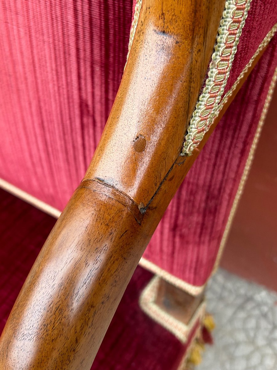 Fauteuil à Oreille En Noyer D’époque Louis XIII -photo-1