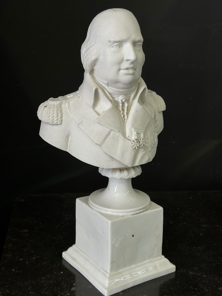 Bust Of Louis XVIII In Porcelain Biscuit 19th Century