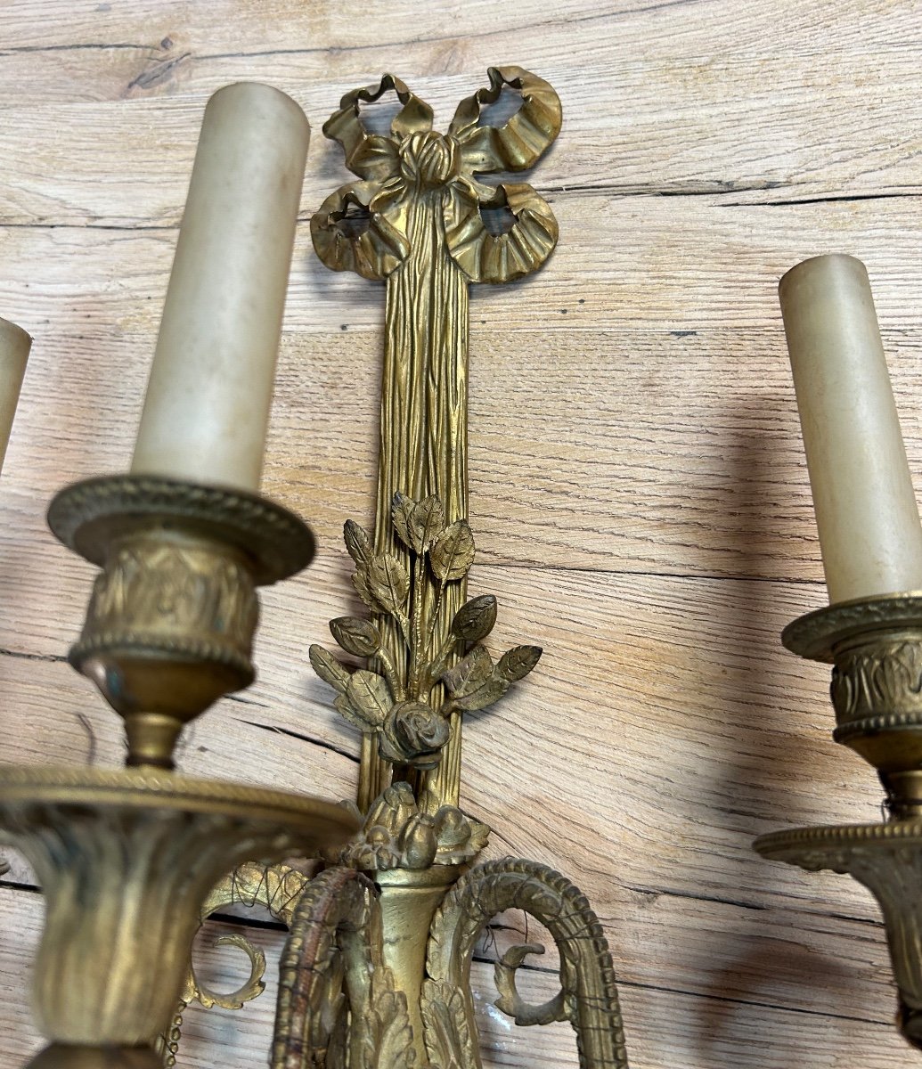 Large Pair Of Louis XVI Style Sconces In Gilt Bronze From The Napoleon III Period - H 69 Cm-photo-2