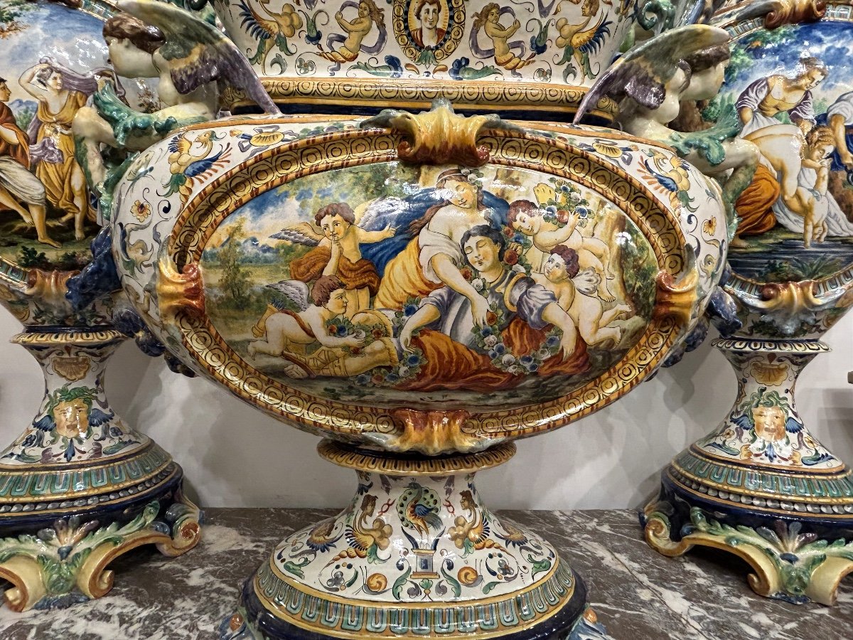 Very Important Urbino Italian Earthenware Trim Late 19th Century - Italian Majolica H 113 Cm-photo-1