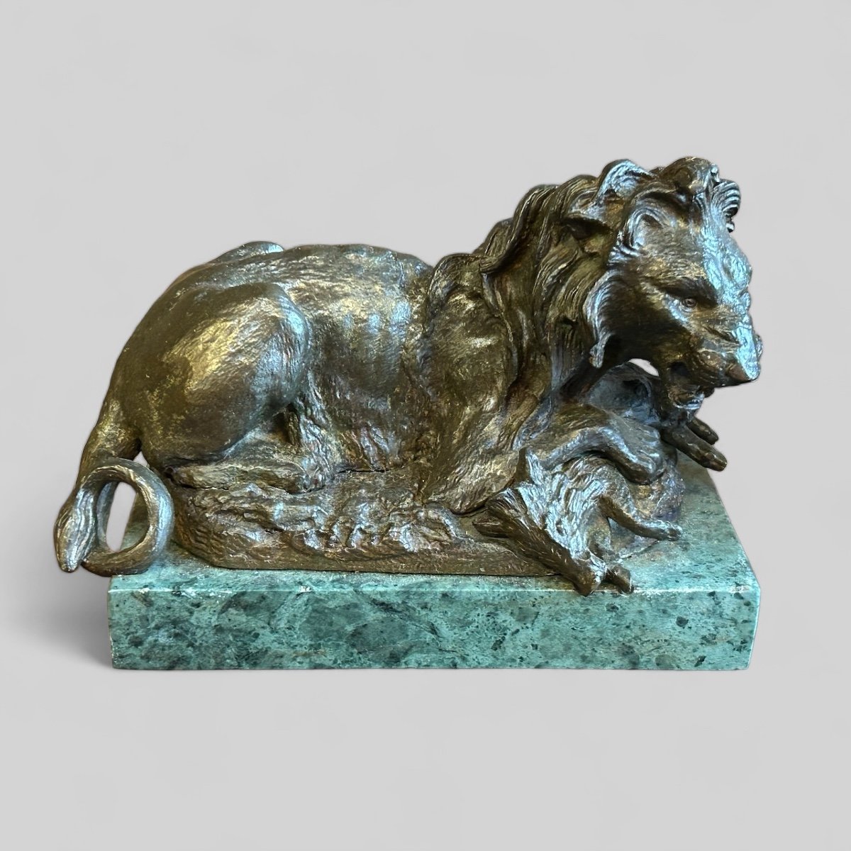 Pair Of Lions In Bronze XIX Period Marble Bases-photo-2