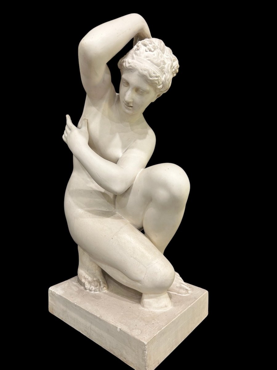 Aphrodite Or Crouching Venus - Plaster Sculpture Cast From The Louvre Circa 1900 H 78 Cm -photo-3