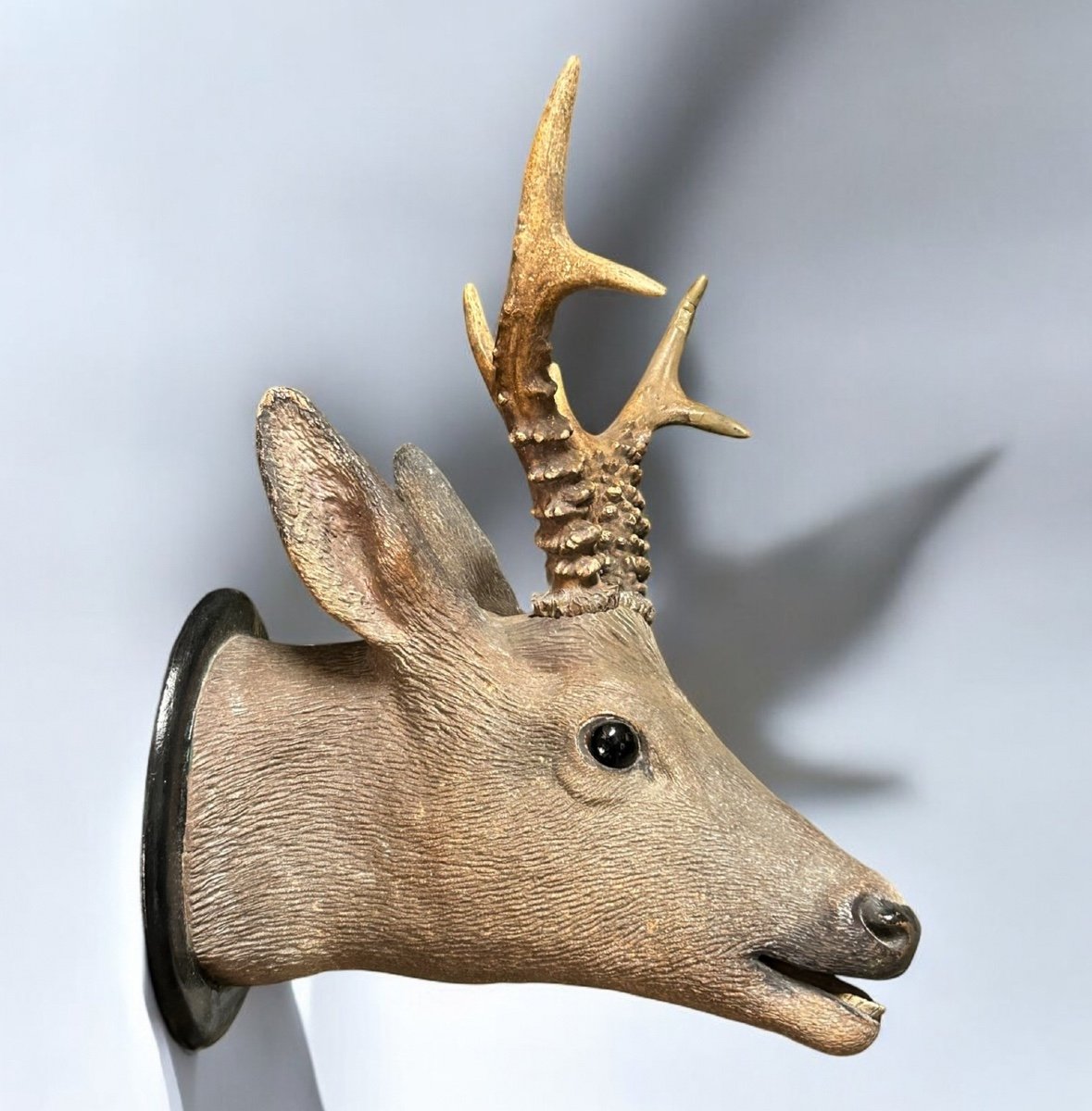 Trophée Tête De Chevreuil En Terre Cuite Fin XIXéme 