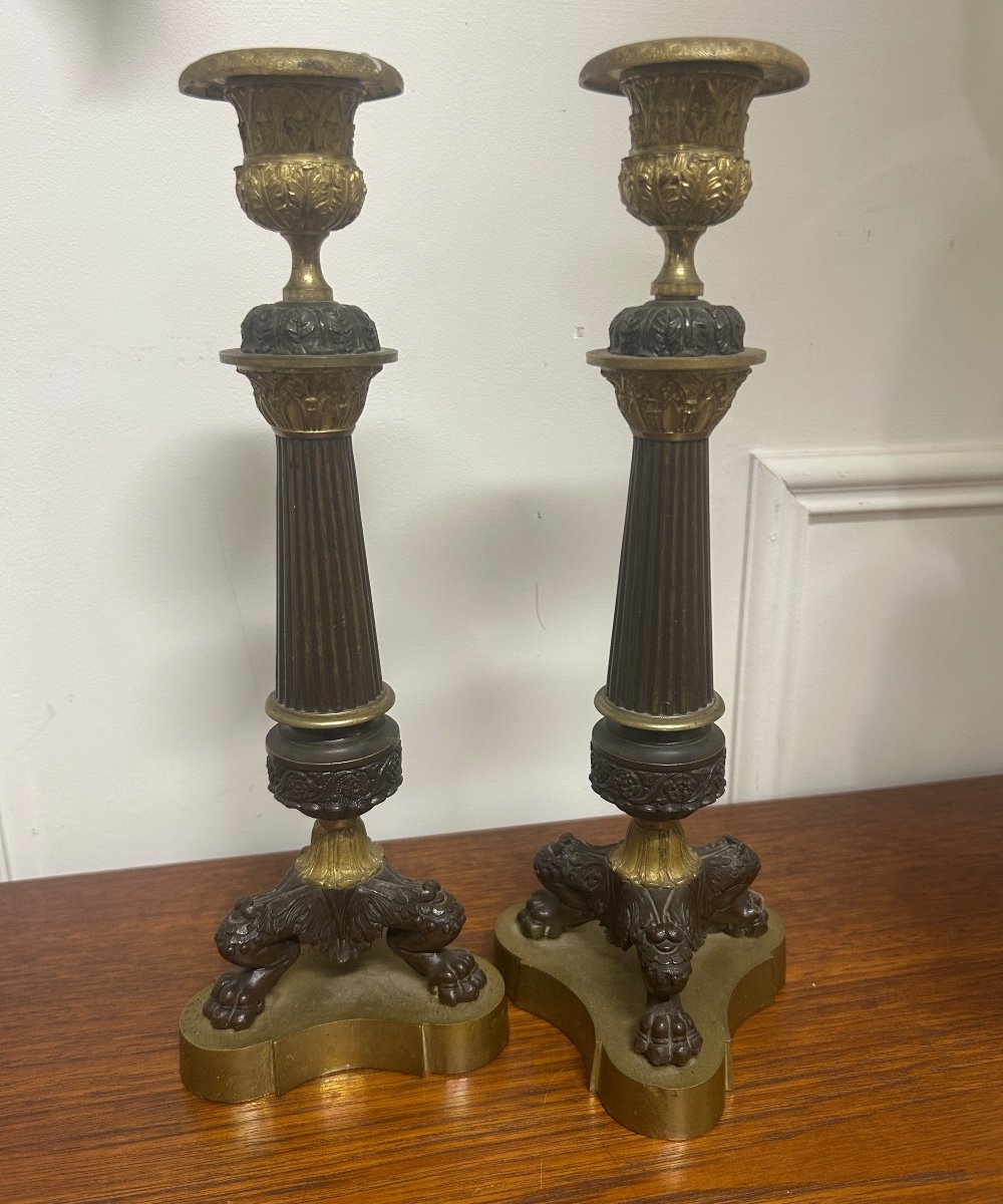 Pair Of Restoration Period Candlesticks In Bronze With Gilded And Brown Patina, 19th Century Claw Feet -photo-2