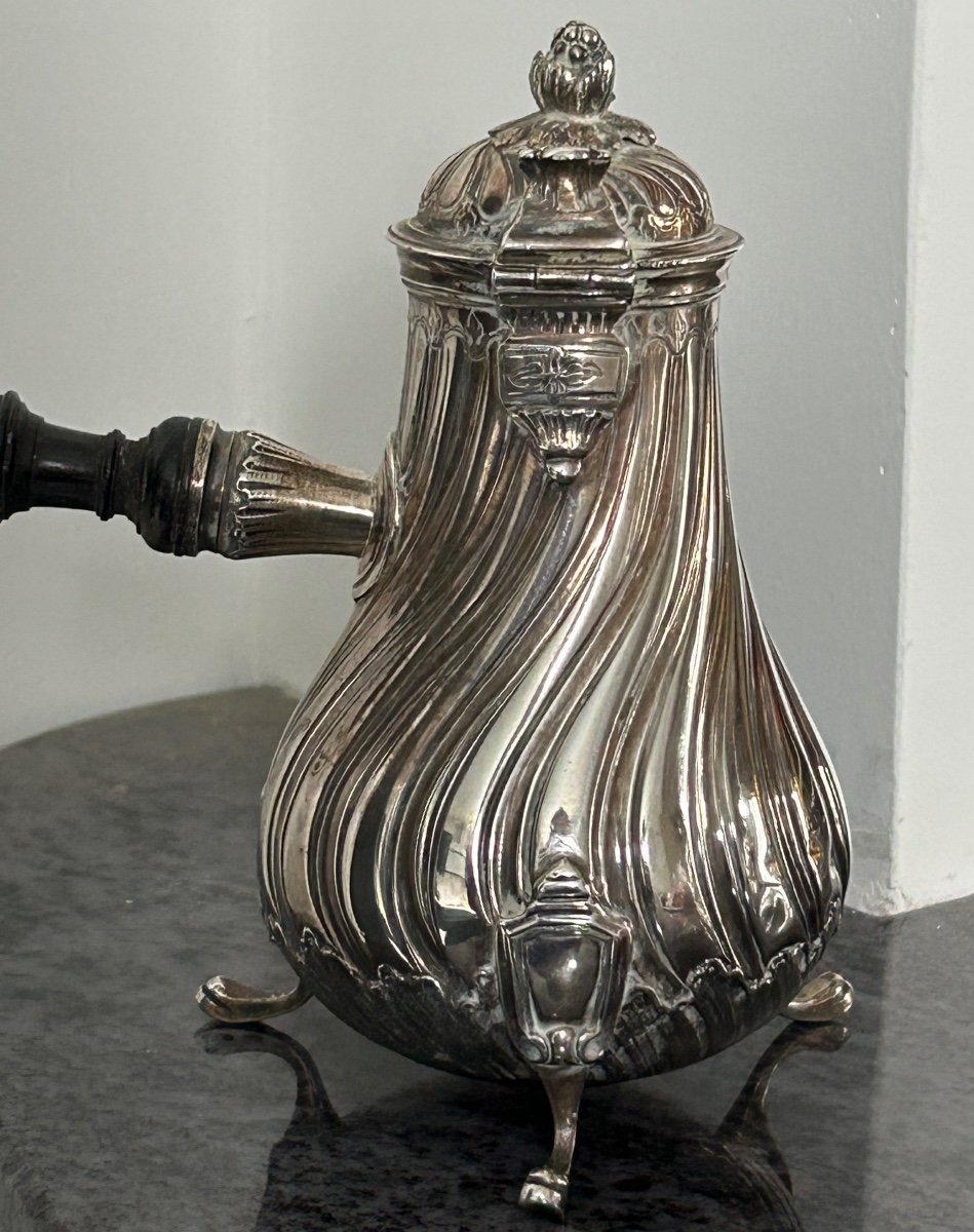 Verseuse - Cafetière Piriforme à Feston Torse En Argent Massif De Style Louis XV - égoïste -photo-1