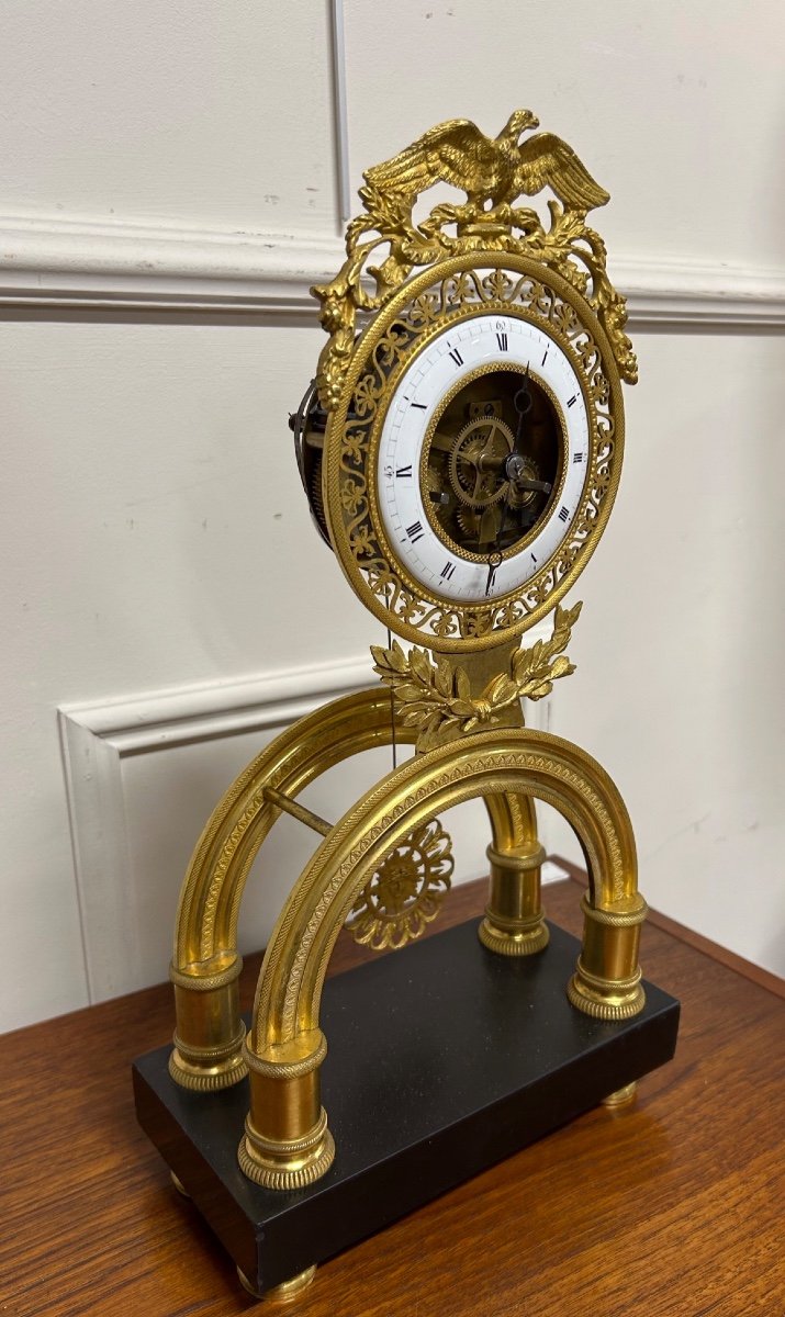 Directoire Period Arch Skeleton Clock In Gilt Bronze - Empire-photo-6