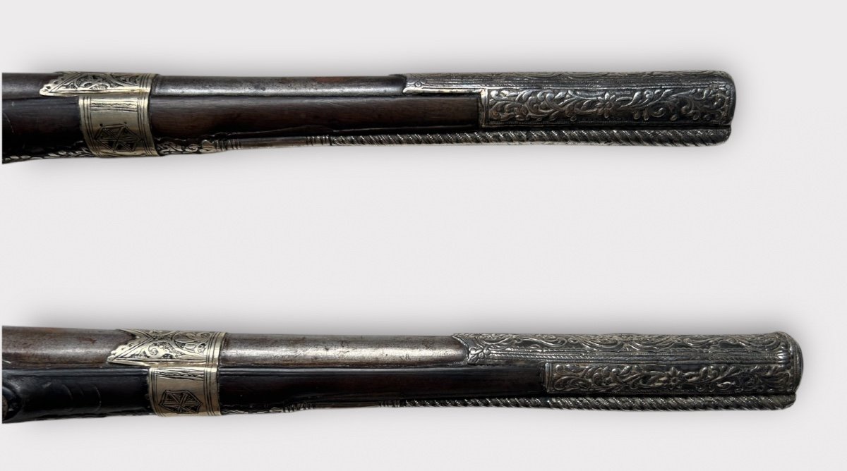 Pair Of "kubur" Pistols - Ottoman Balkan Turkish Empire Silver Chiseled Flintlock Pistol 1830-photo-4