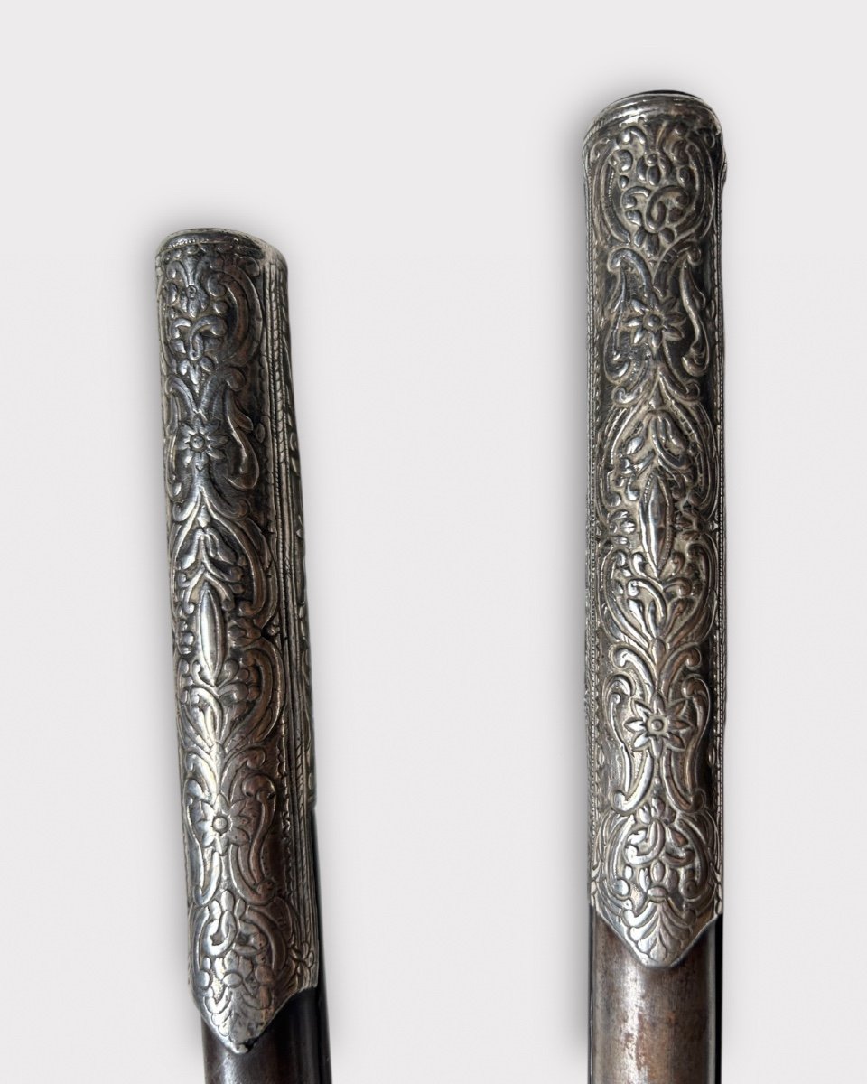 Pair Of "kubur" Pistols - Ottoman Balkan Turkish Empire Silver Chiseled Flintlock Pistol 1830-photo-3