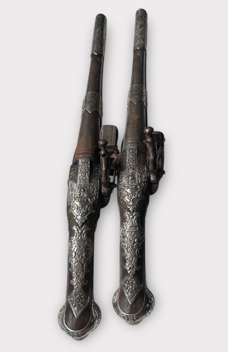 Pair Of "kubur" Pistols - Ottoman Balkan Turkish Empire Silver Chiseled Flintlock Pistol 1830-photo-4