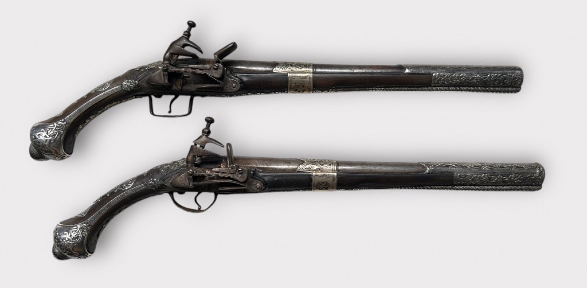 Pair Of "kubur" Pistols - Ottoman Balkan Turkish Empire Silver Chiseled Flintlock Pistol 1830