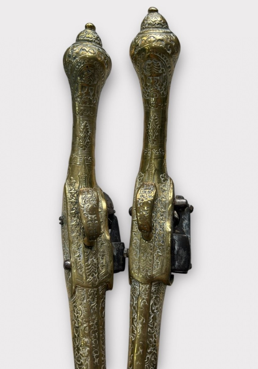 Pair Of Pistols "kubur" - Ottoman Balkan Turkish Empire Chiseled Bronze Flintlock Pistol 1830"-photo-5