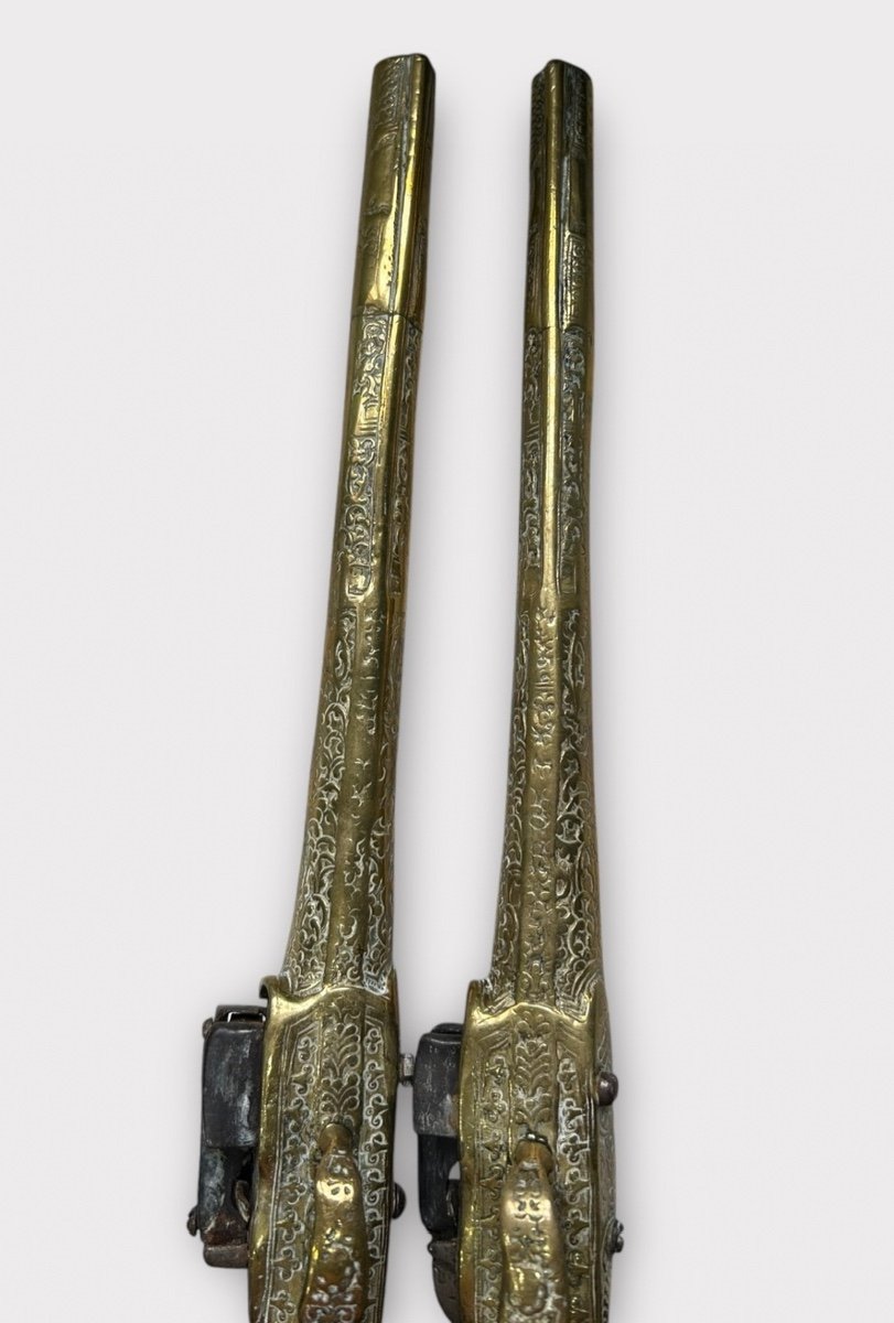 Pair Of Pistols "kubur" - Ottoman Balkan Turkish Empire Chiseled Bronze Flintlock Pistol 1830"-photo-6