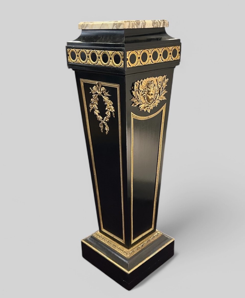 Pedestal - Sheath - Column From The Napoleon III Period In Blackened Wood And Gilded Bronze, Late 19th Century 