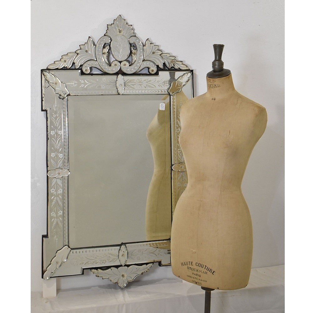 Antique Venetian Mirror, Glass Frame Beveled, Glass With Engraved Flowers, Early XX. (spv190)